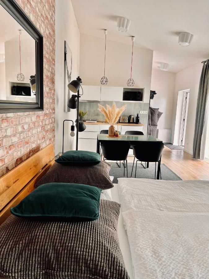 Apartmany Benesov Benesov nad Ploucnici Ngoại thất bức ảnh